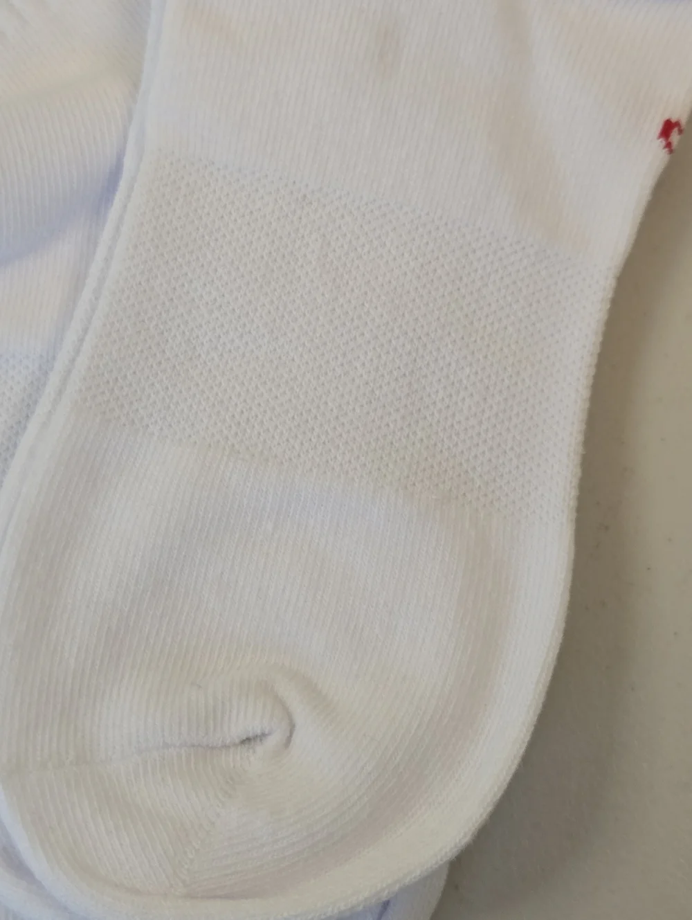 NWoT Nike Bundle Everyday Essentials Crew Socks White Red Stripe Medium 3 Pair - Picture 4 of 11